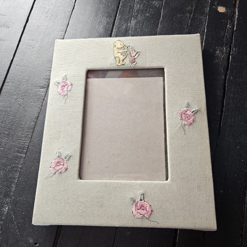 The Disney Store Winnie the Pooh Piglet Embroidered Floral Picture Frame 4x6